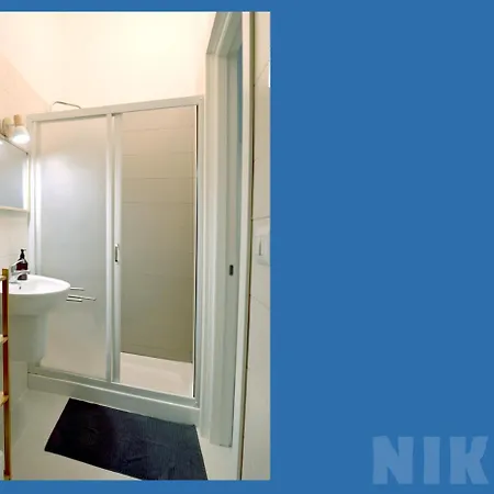 Apartment Nikki House Bari